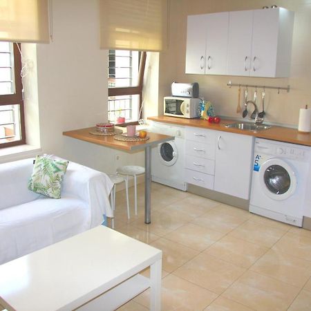 Fantastico Apartamento Muy Luminoso Zona Genial Sevilla Eksteriør billede