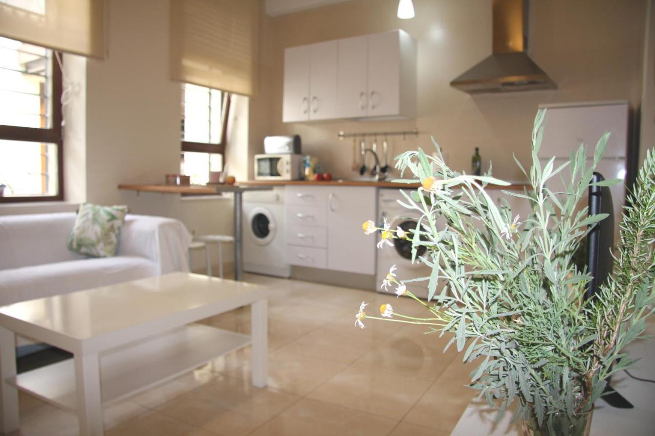 Fantastico Apartamento Muy Luminoso Zona Genial Sevilla Eksteriør billede